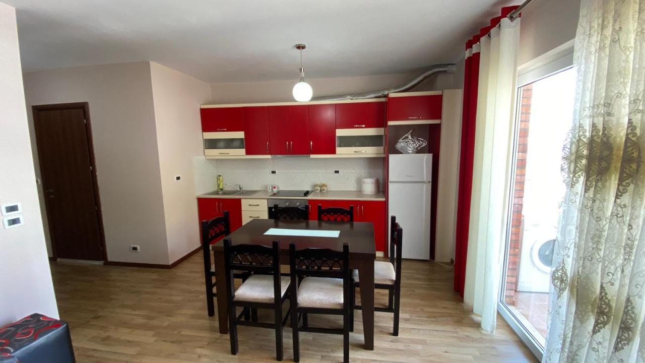 Ami Apartments Sarandë Exterior foto